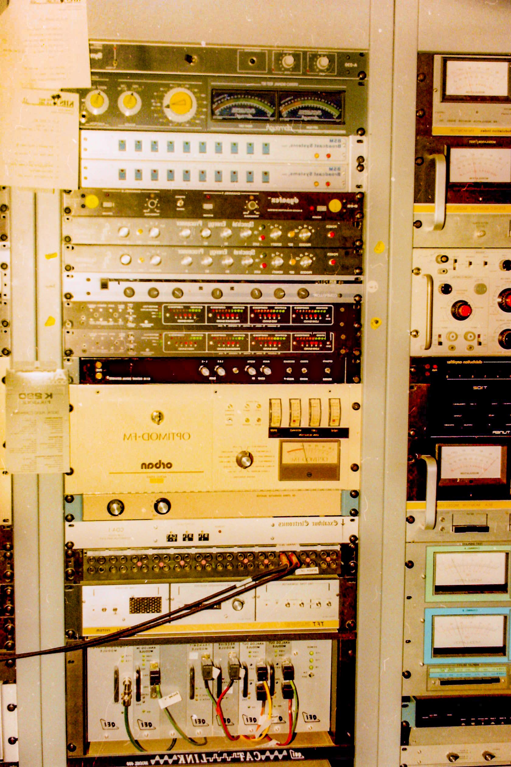 2022-11-25_22 2022-11-25_22